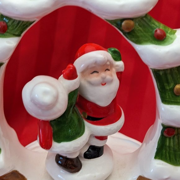 Vtg. 1984 Lefton Dancing Santa &Mrs Claus Music Box Plays Here Comes Santa Claus - Picture 7 of 10